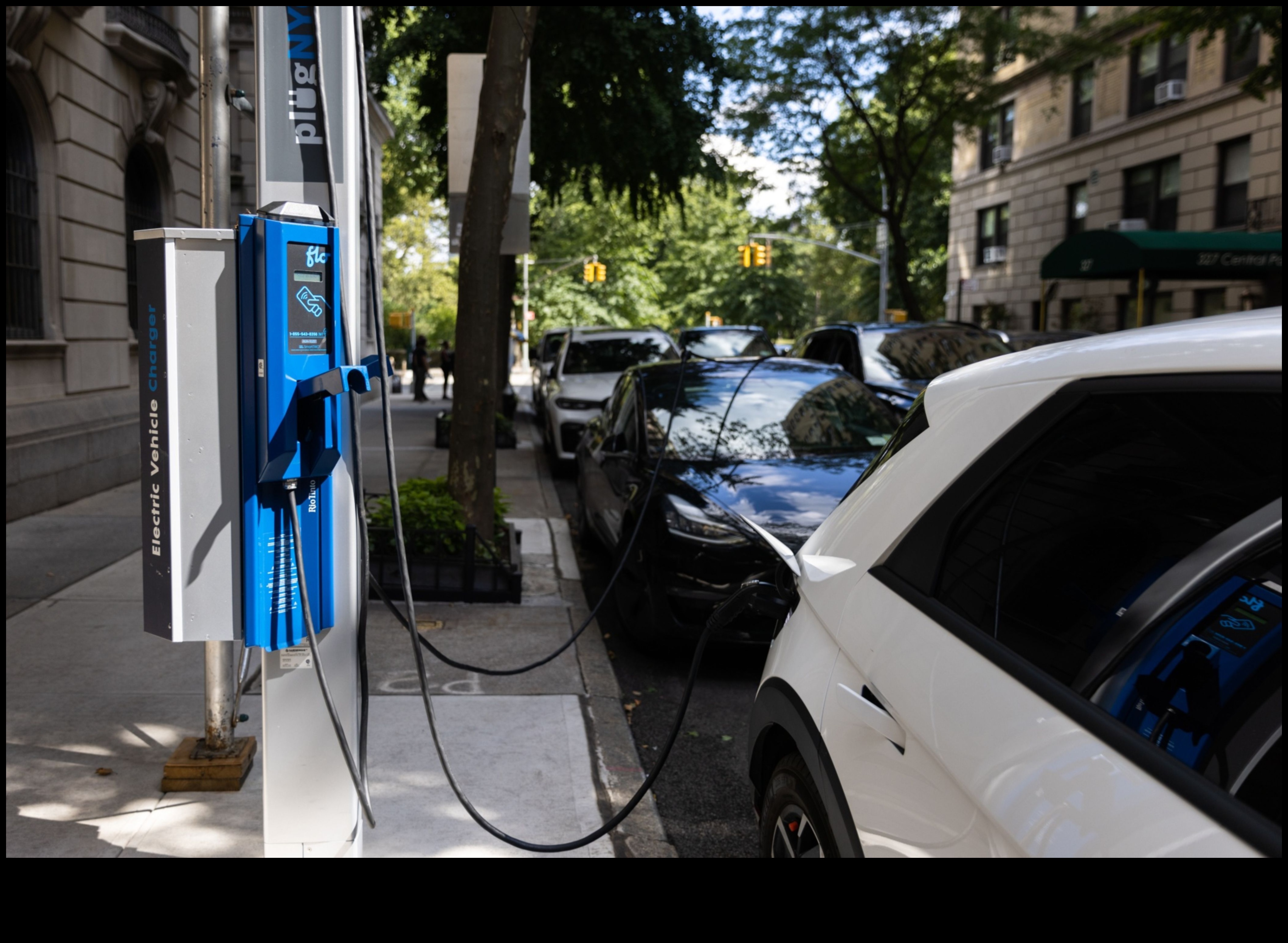 Φόρτιση των προσωπικών ιστοριών των λάτρεις των ηλεκτρικών οχημάτων 3 Ιστορίες φόρτισης: Προσωπικές αφηγήσεις από λάτρεις των ηλεκτρικών οχημάτων