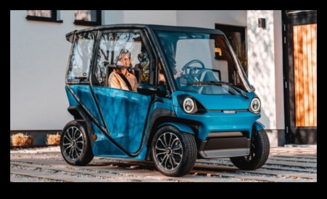 Urban Electrics Κομψά ηλεκτρικά οχήματα για City Living 5 Urban Electrics: Πλοήγηση στους δρόμους της πόλης με κομψά ηλεκτρικά οχήματα