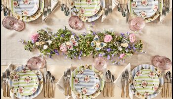 Ανοιξιάτικο θέαμα: Δώρα για ανανέωση με λουλούδια και φύση