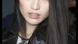 Αποκαλύπτοντας το θρίλερ Τα μυστικά και τεχνικές στο πίσω μέρος του μέσω τα εντελώς μαλλιά των διασημοτήτων 6 Αποκαλύπτοντας το μυστήριο: Πώς οι διασημότητες διατηρούν τέλεια μαλλιά