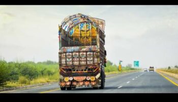 The Art of Hauling: Αισθητική ομορφιά στον κόσμο των φορτηγών